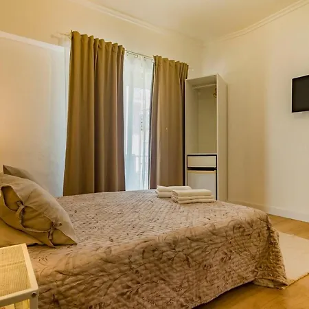 アパート Cantinho Na Amadora, A 5-minute Walk From The Train Station