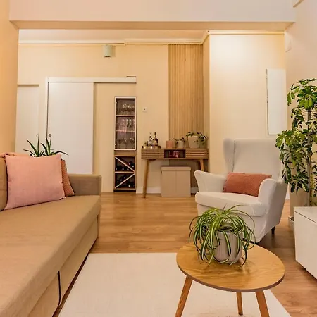 Cantinho Na Amadora, A 5-minute Walk From The Train Station アパート アマドーラ